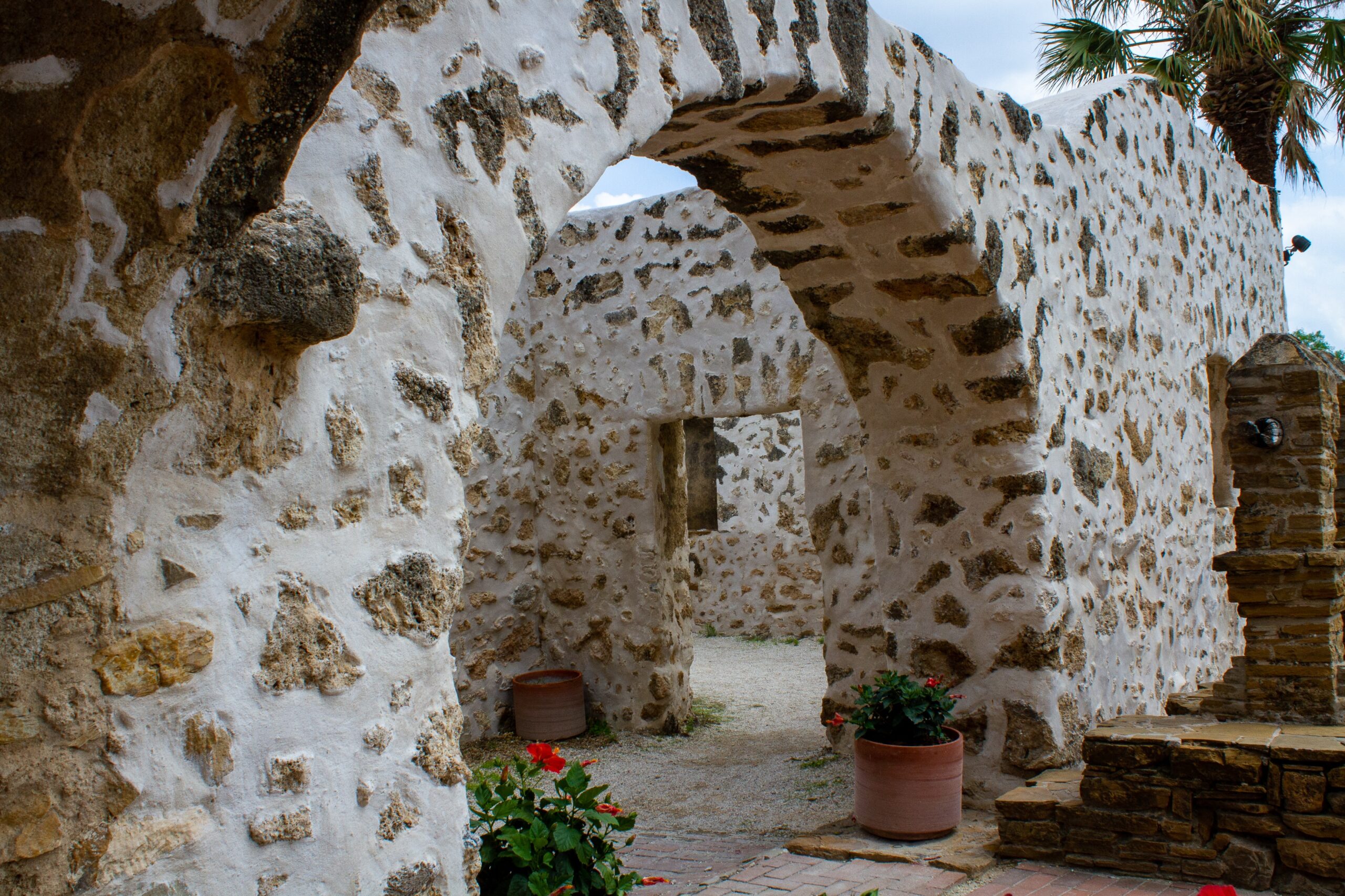 The arches and dome of the old church in the San Jose Missions in San Antonio can be seen