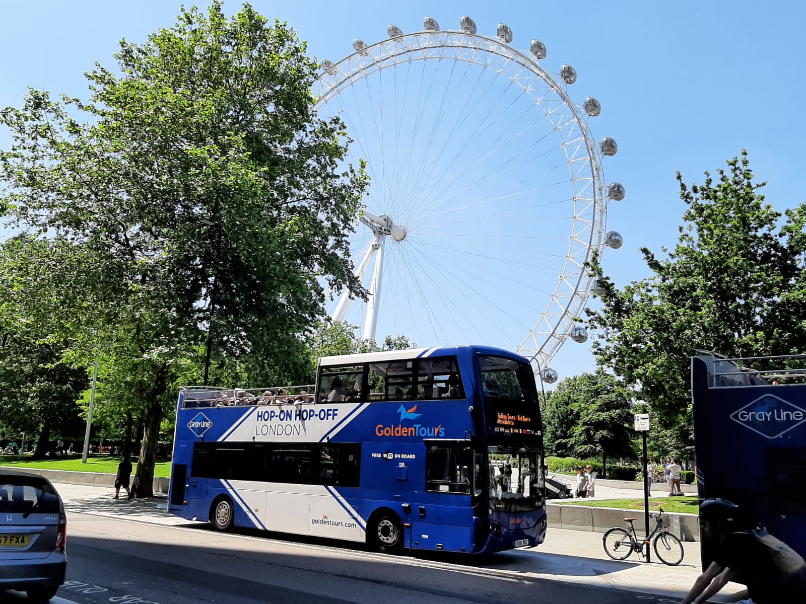 Fun Facts and Hidden Gems in London: Discover London with Gray Line’s Hop-On Hop-Off Tours